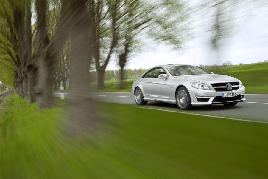  Mercedes-Benz CL63 AMG 2010 года  (фото 36 из 45)